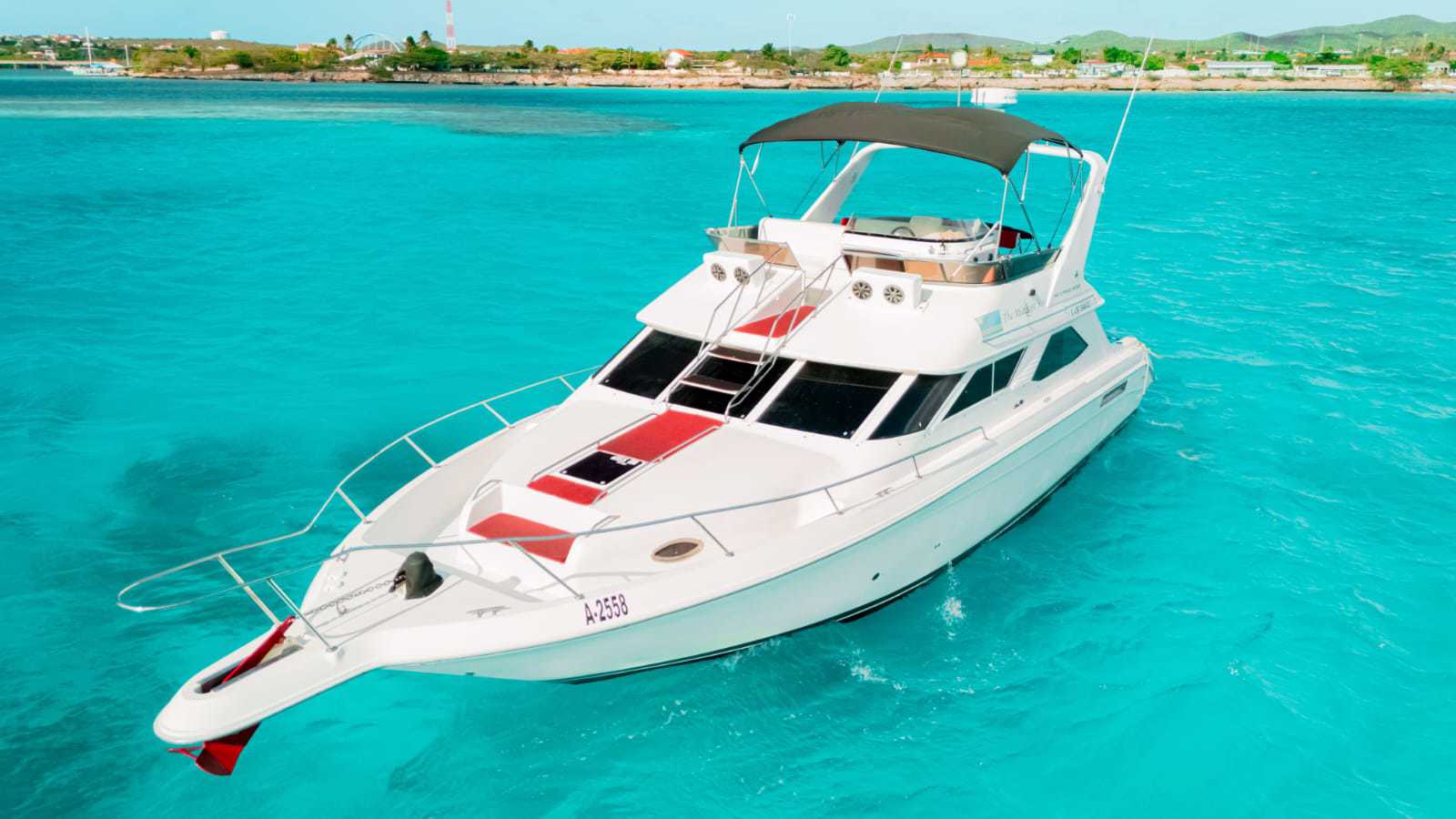 Luxury Yacht Rent for a Day | Private Yacht Rental for Couples
