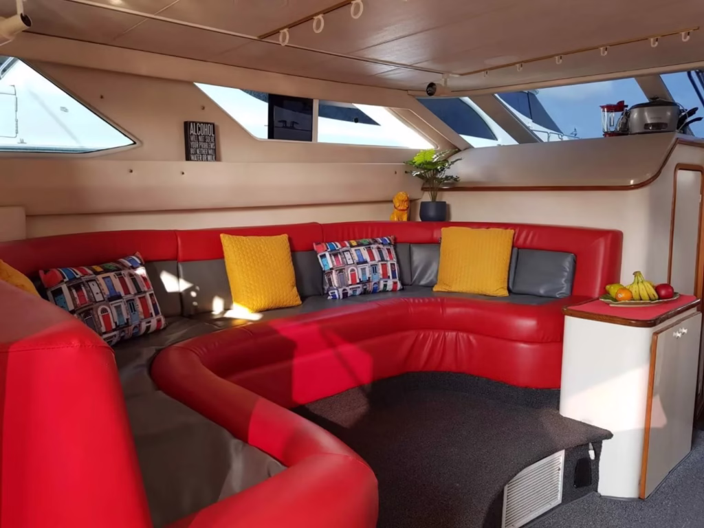 Onboard Midnight Girls