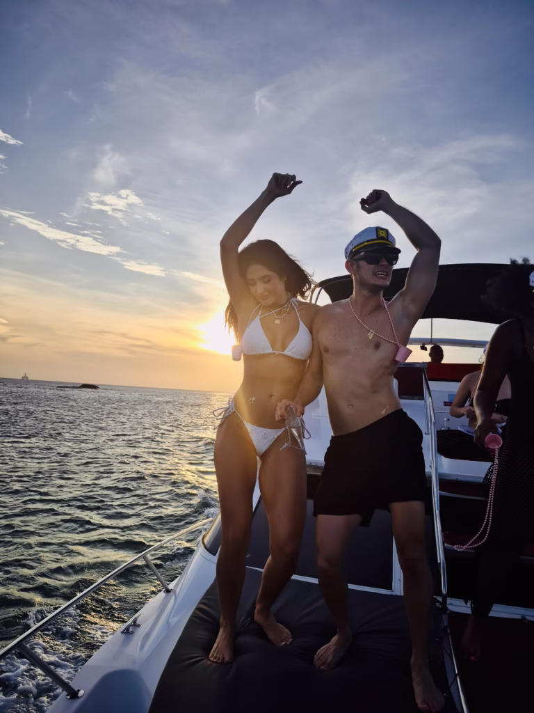Golden Hour Cruise/ Midnight Sunset Cruise